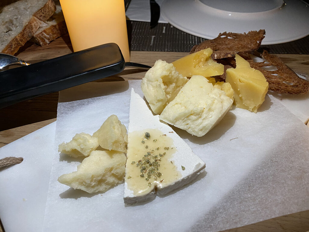 Zai Bodrum - peynir tabağı- menü