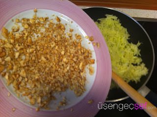 apple-pie-resimli-elmali-turta-tarifi