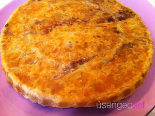 apple-pie-resimli-elmali-turta-tarifi