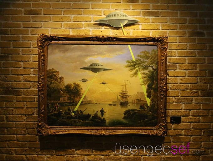 the-art-of-banksy-sergi-graffiti-global-karakoy