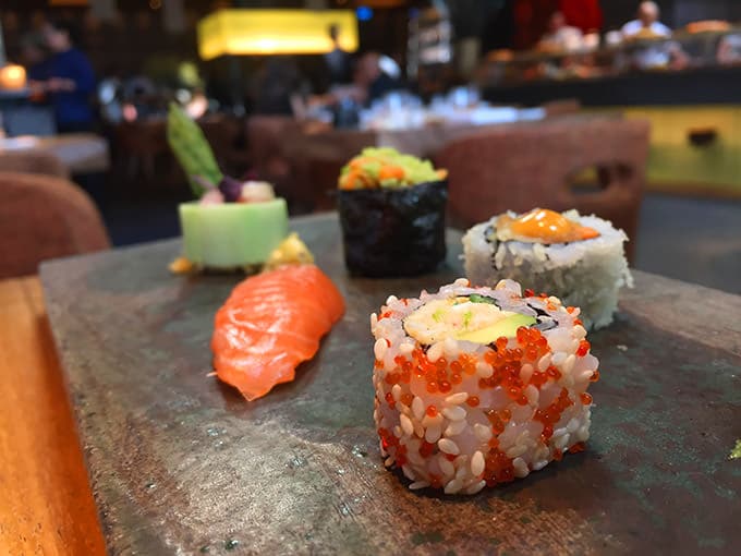 zuma-istanbul-pazar-brunch-kahvalti-sushi-japon