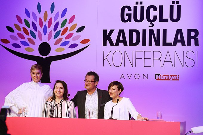 guclu_kadinlar_konferansi_dilek-yeginsu-cengiz-semercioglu-hurriyet-avon