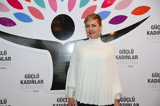 guclu_kadinlar_konferansi_dilek-yeginsu-usengec-sef