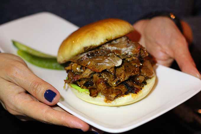 porter-bar-b-q-burger