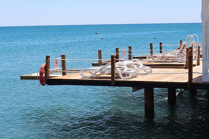 titanic-deluxe-lara-hotel-antalya-havuz