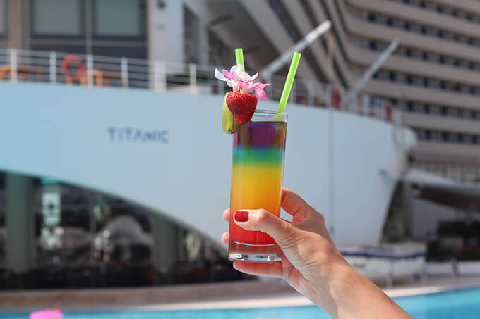 titanic-deluxe-lara-hotel-antalya-havuz