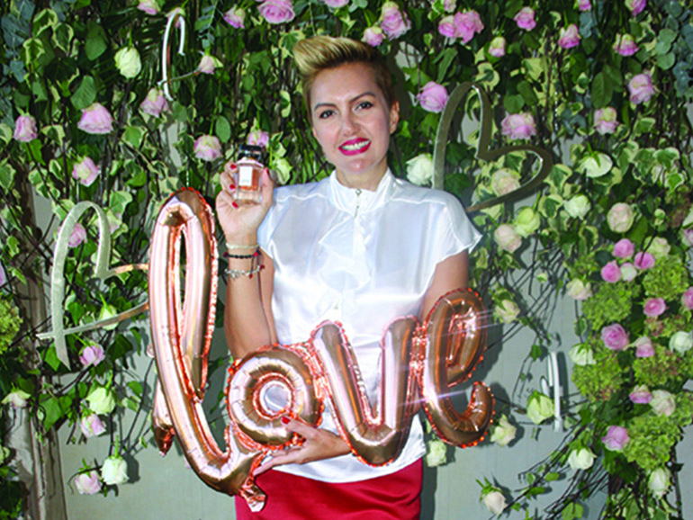 dilek-yeginsu-victorias-secret-love-koleksiyon-lansman