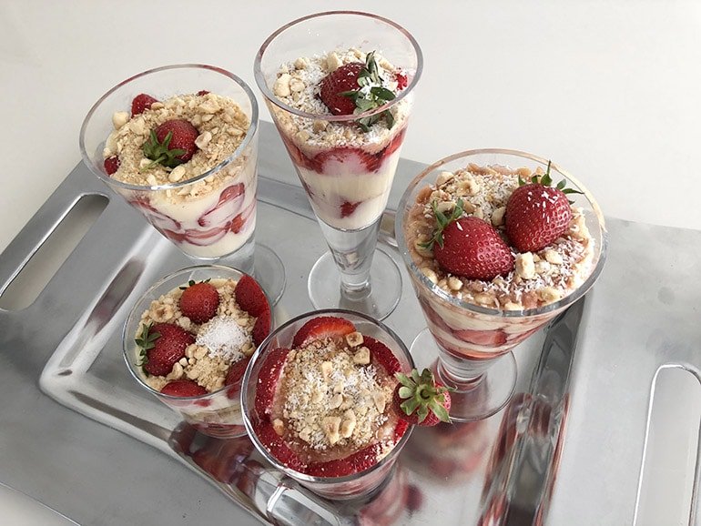 dr-oetker-biskuvili-puding-tatlısı-tarifi-magnolia