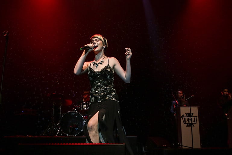 scott-bradlee-Postmodern-Jukebox-zorlu-psm-konser
