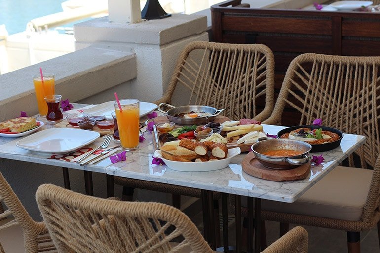 simit sarayi bodrum turgutreis kahvalti