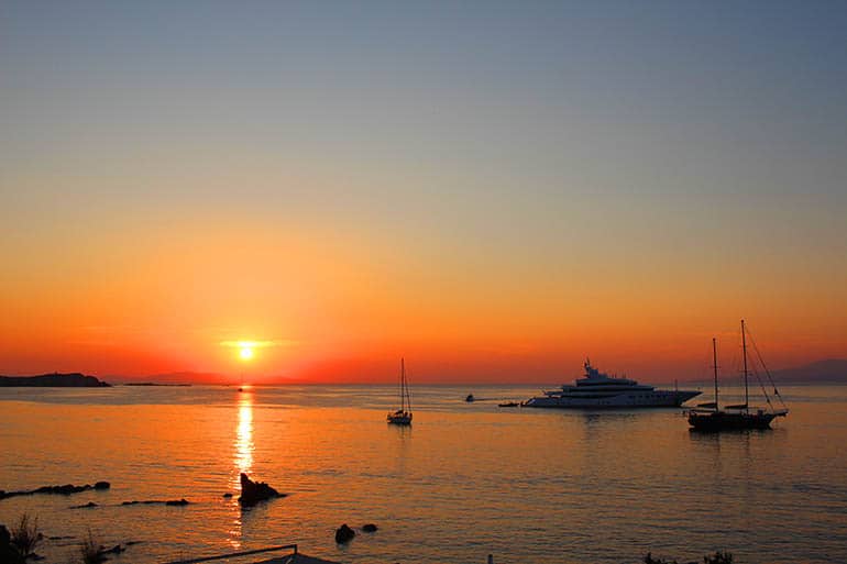 yunan-adalari-gemi-turları-cruise-usengec-sef-mikonos