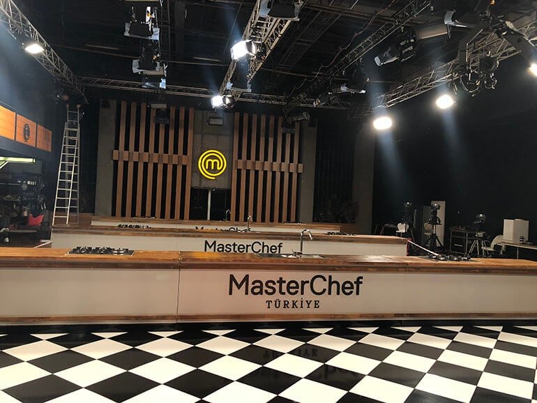 masterchef-turkiye-juri-kim-elendi-hakan