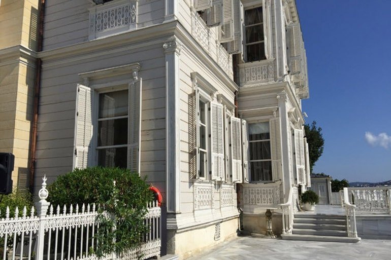 sait-halim-pasa-yalisi-fahriye-burak